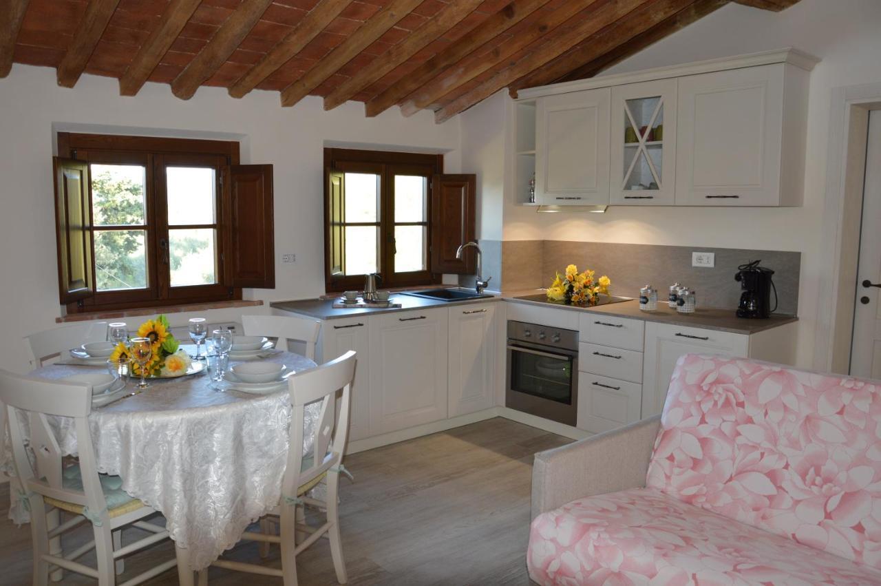 Le Bozze "Il Frantoio" Con Piscina, Wi-Fi, Posto Auto Apartment Castagneto Carducci Exterior photo
