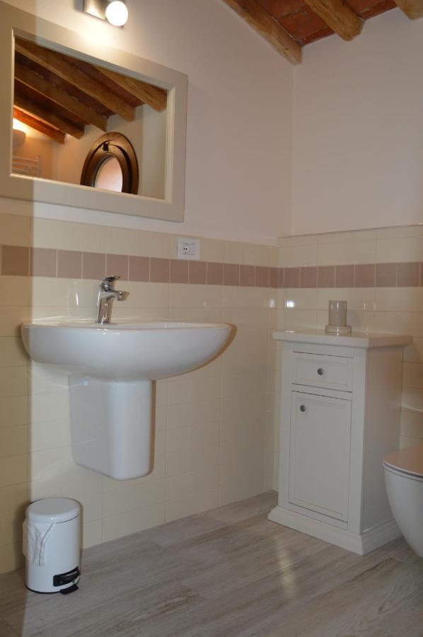 Le Bozze "Il Frantoio" Con Piscina, Wi-Fi, Posto Auto Apartment Castagneto Carducci Exterior photo